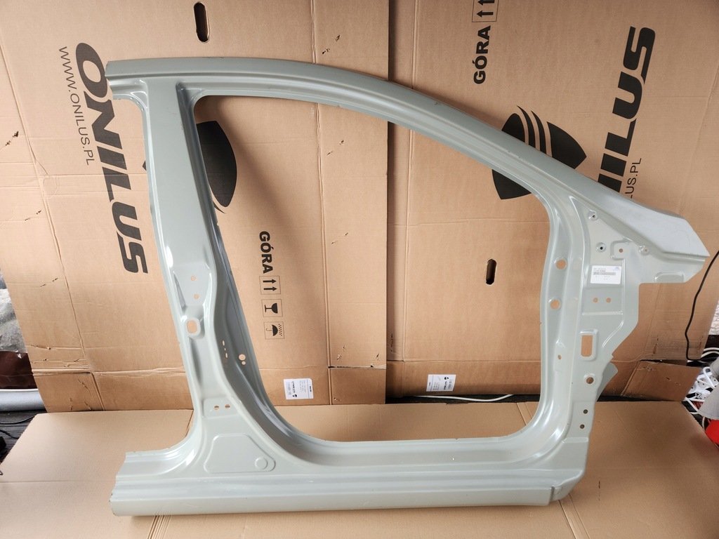 фото №1, Hyundai i10 ii поріг блок двигуна правий новий 13- оригінальний