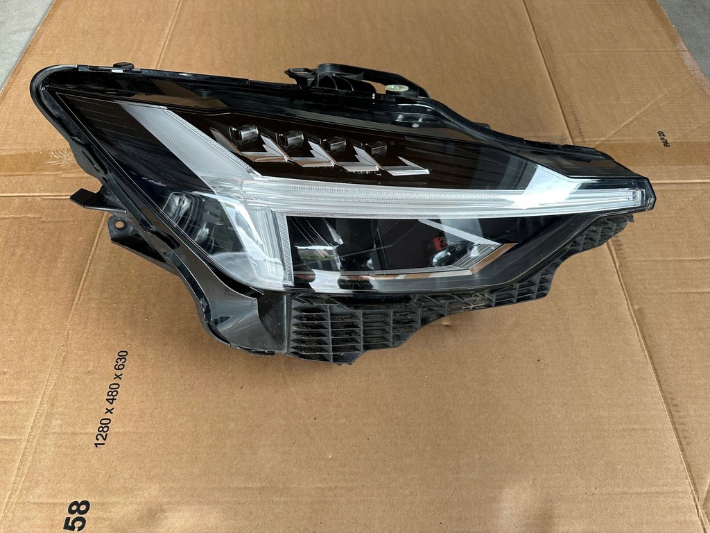 фото №1, Volvo polestar ii лампа правая передняя перед p32338903