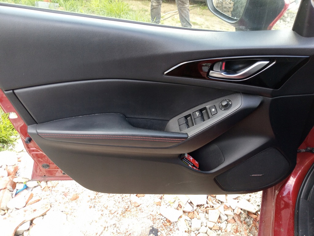 фото №5, Сиденья кожаный комплект mazda 3 bm europa