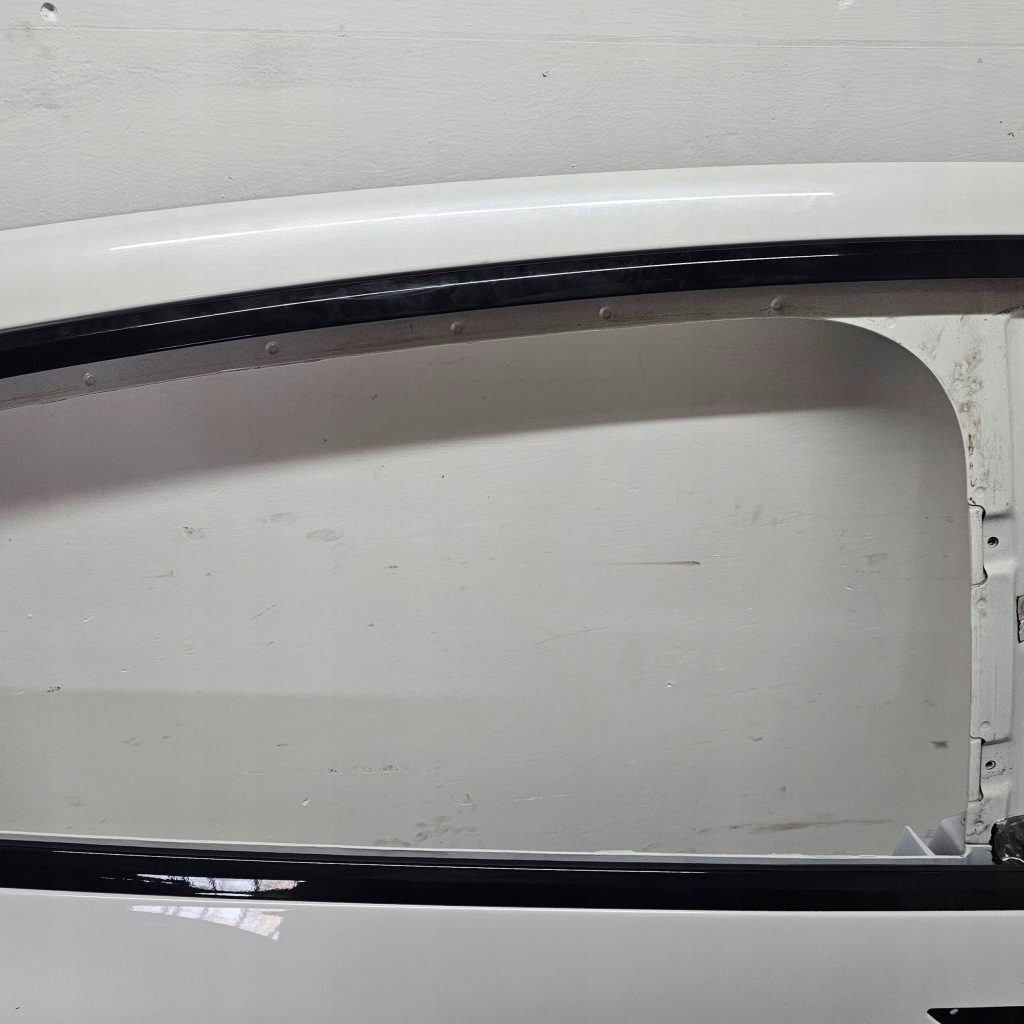 Дверь правое  задняя задняя tesla model x plaid 2022r ppsw Недорого