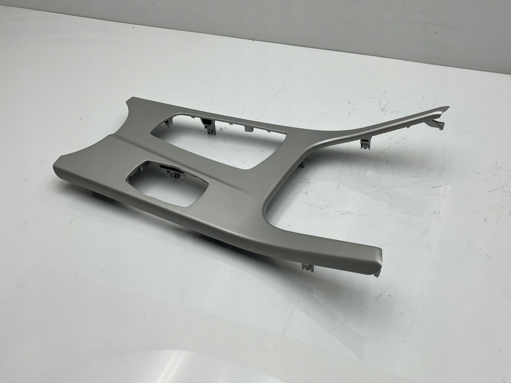 фото №1, Рамка домкрата bmw x3 f25 9184481