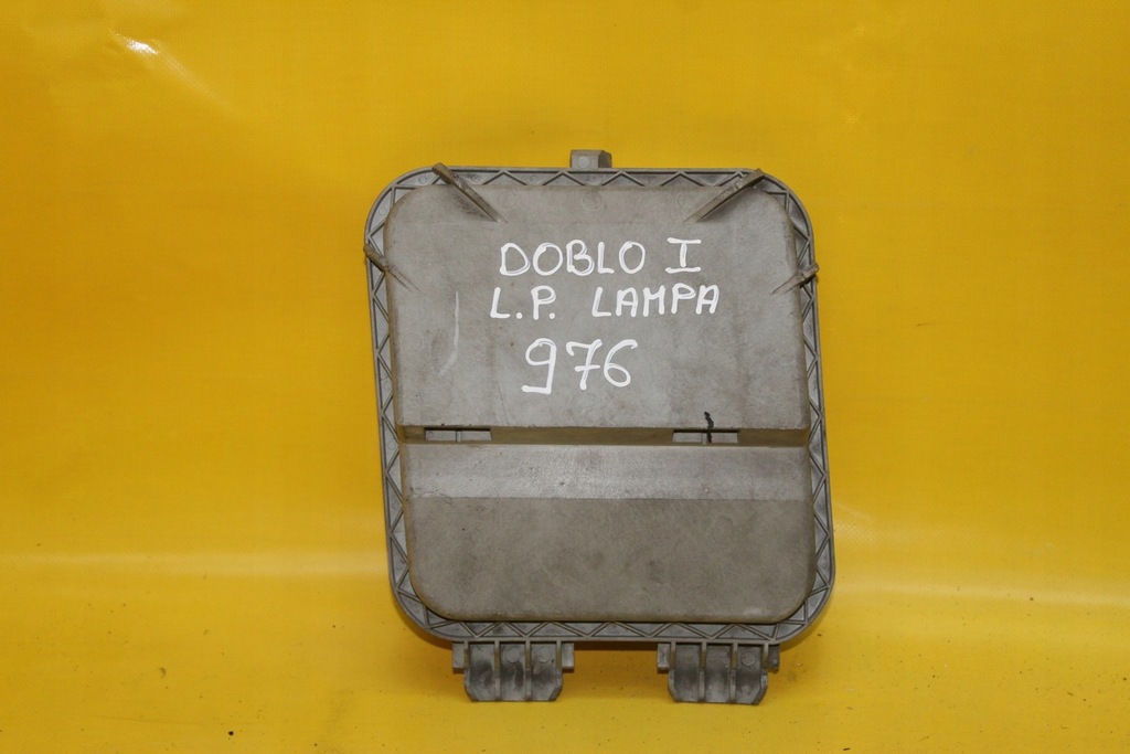 фото №1, Заглушка лампы левый перед doblo i