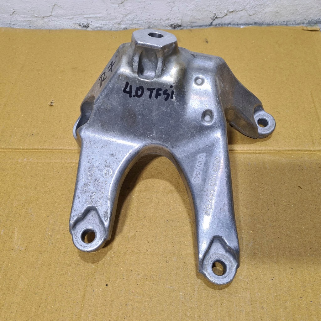 фото №1, Audi rs6 rs7 4k c8 кронштейн кронштейн двигателя