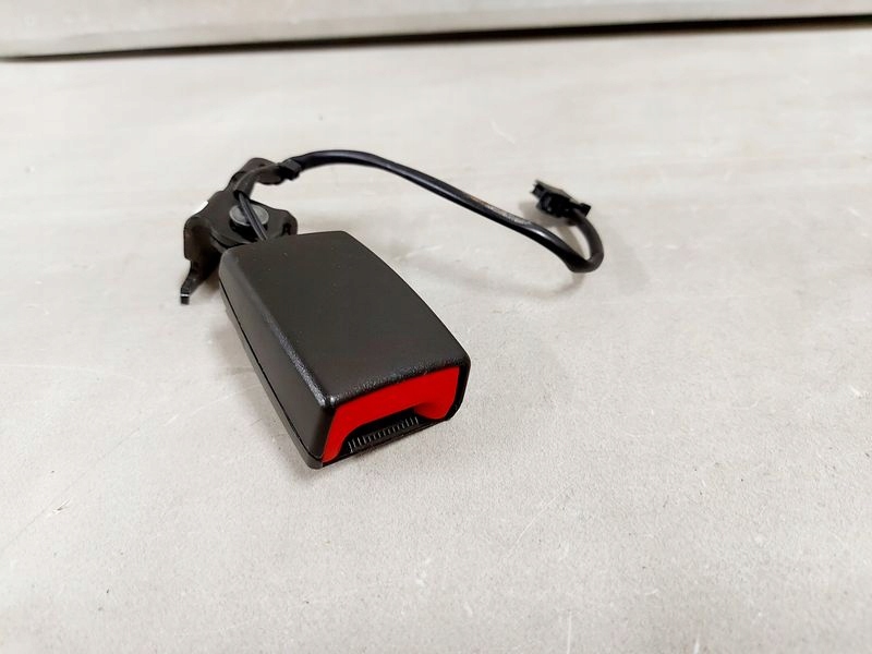 фото №1, Opel ampera chevrolet volt клипса поперечина правый задняя правая задняя