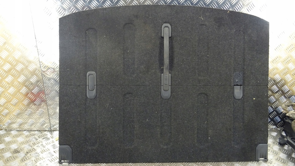 фото №1, Volvo v40 ii пол вкладыш багажника 31332549 nr m958