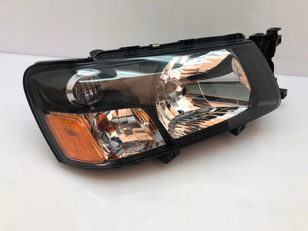 фото №1, Фара subaru forester ii sg 02-06 правый nowa