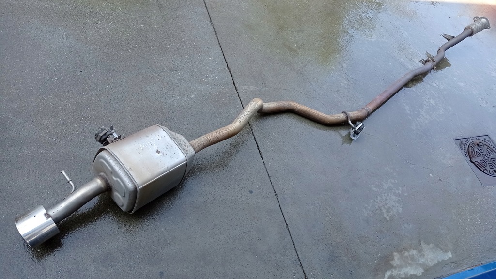 фото №1, Renault megane iv 1.6 труба выхлопная гаситель 201004496r