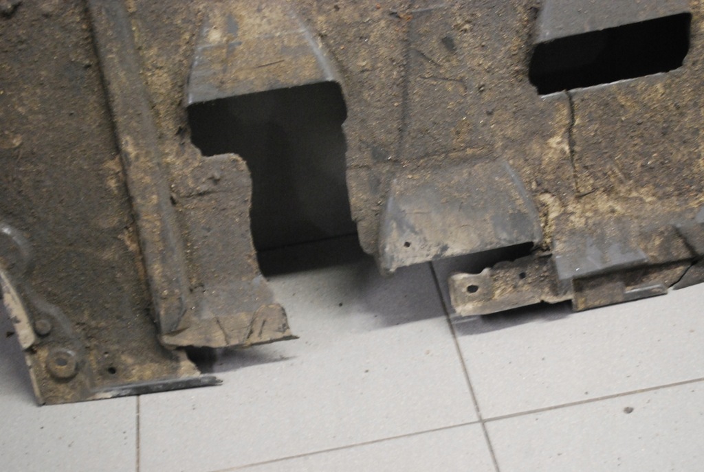 фото №13, Защита pod двигатель audi a4 b6 b7 8e0863821bb
