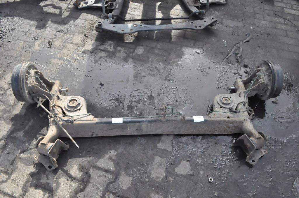 фото №1, Dacia duster i підвіска балка задня