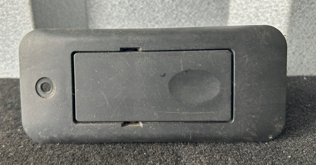 фото №1, Ручка замок бардачка бардачок actros mp4 a9607550261