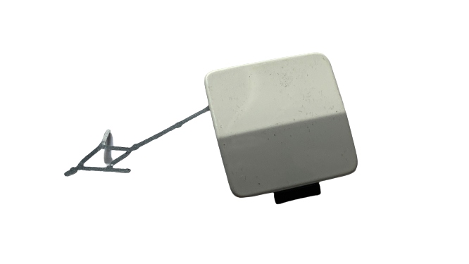 фото №1, Skoda scala 19- заглушка бампера фаркоп задня