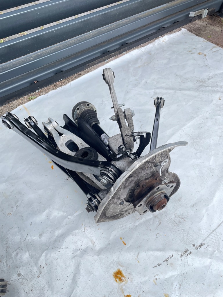 фото №5, Поворотний кулак ліва права задня важелі s4 8w0501203f 8w0501204f привідний вал