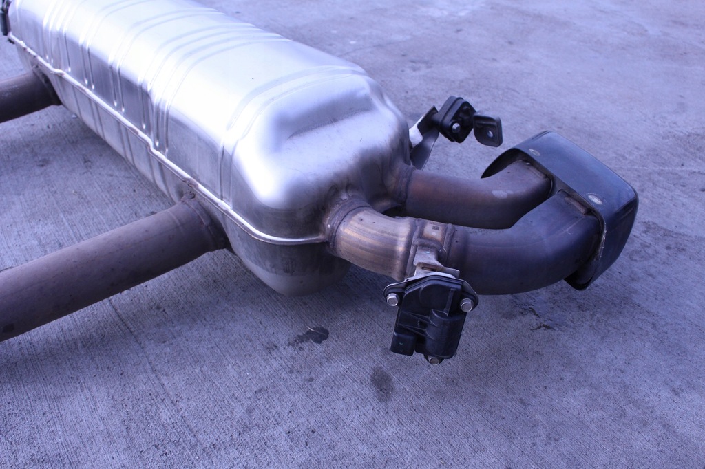 фото №6, Гасник вихлоп bmw 5 g30 m550i 17r. 4.4i