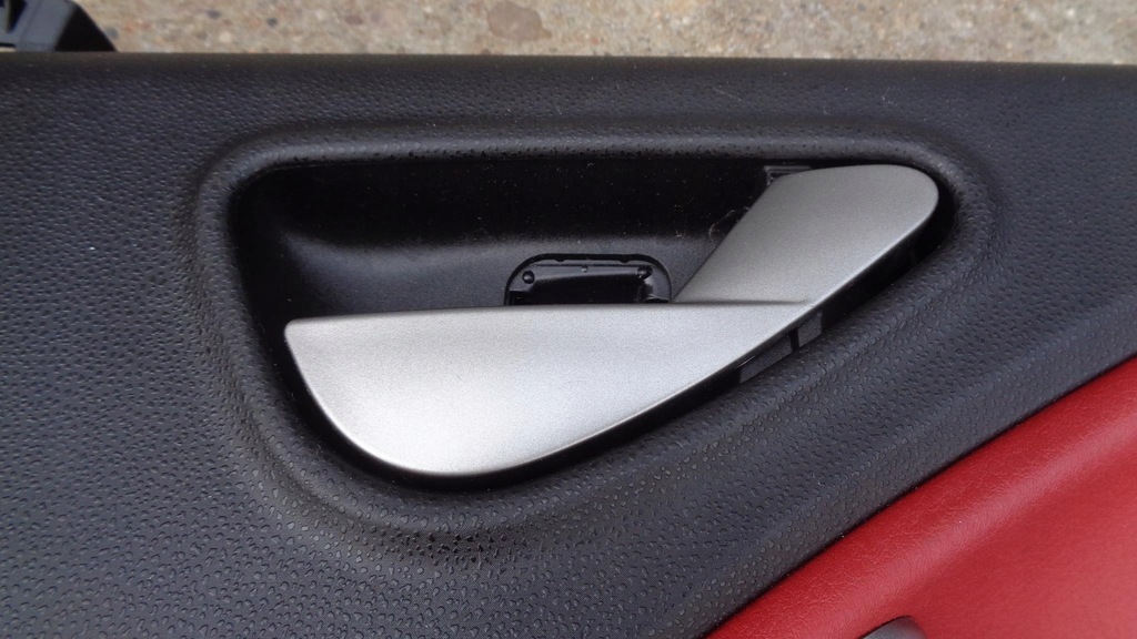 фото №7, Обшивка обивка дверь alfa romeo mito 08- правый