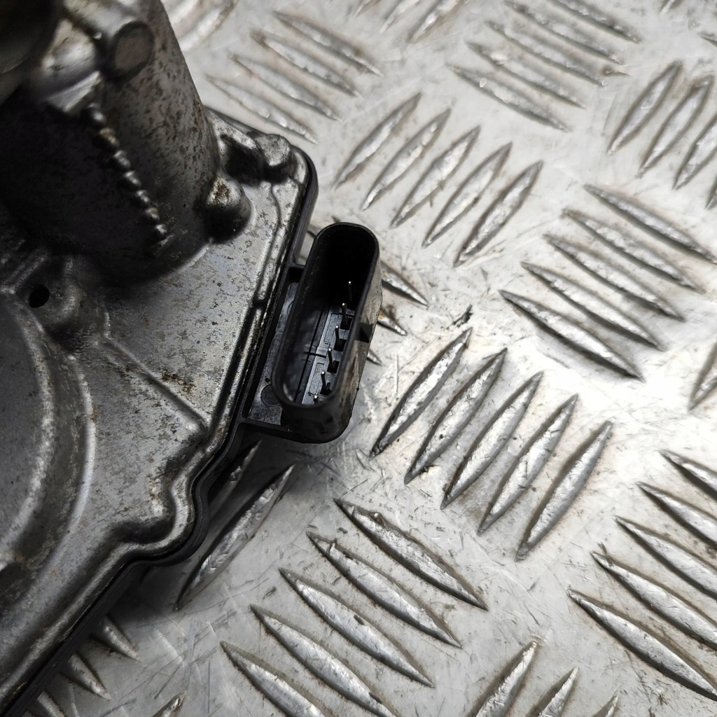 фото №6, Bmw 3 g20 g21 2019 клапан дроссель