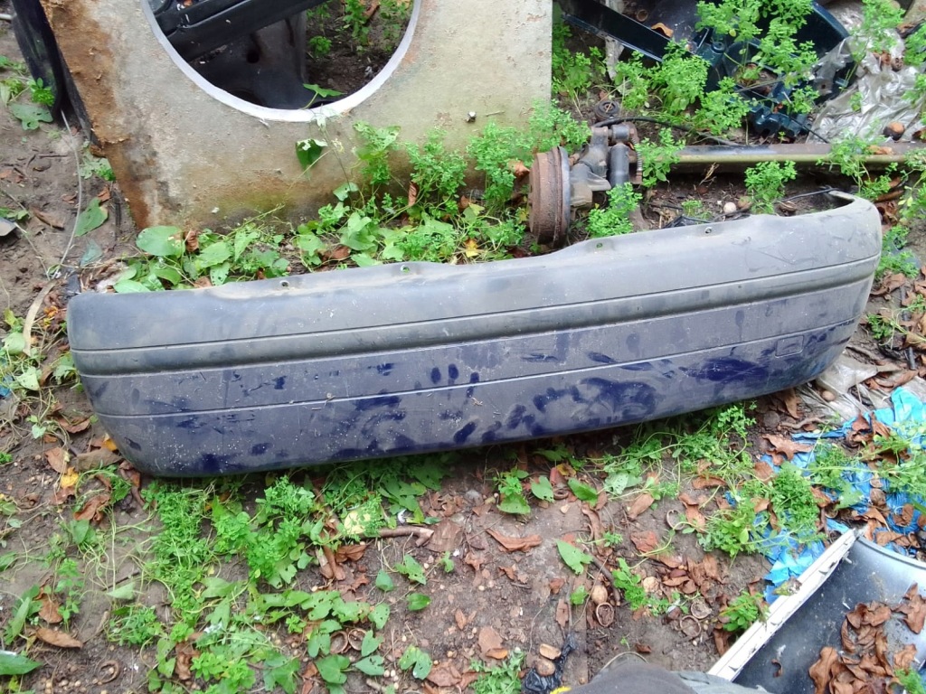 Купити Renault clio 2 2 бампер задній niebieski