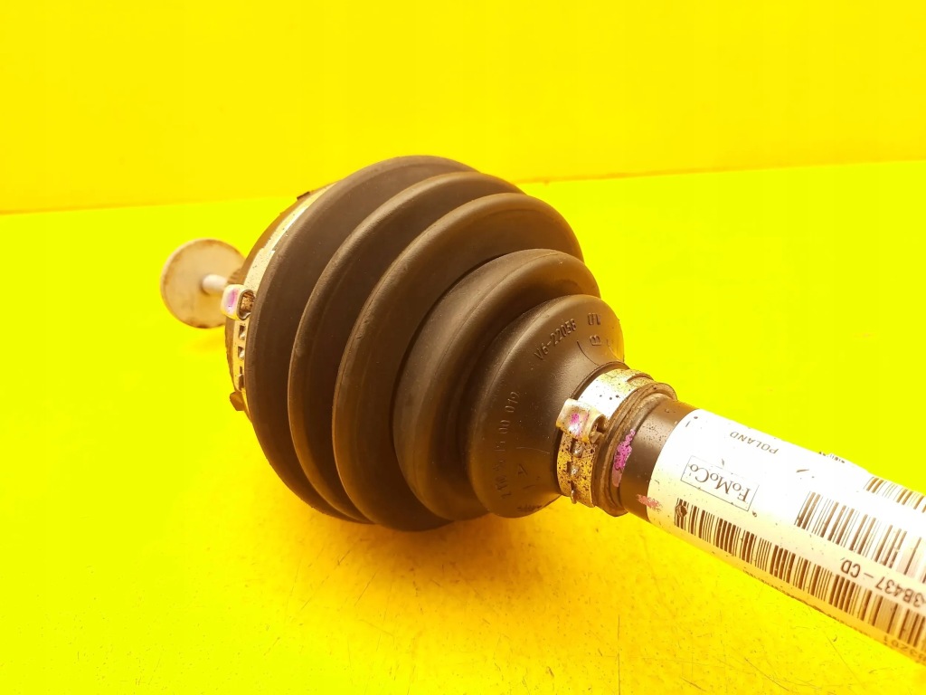 фото №4, Volvo v60 i 2.0d приводной вал перед передняя левая 30783201