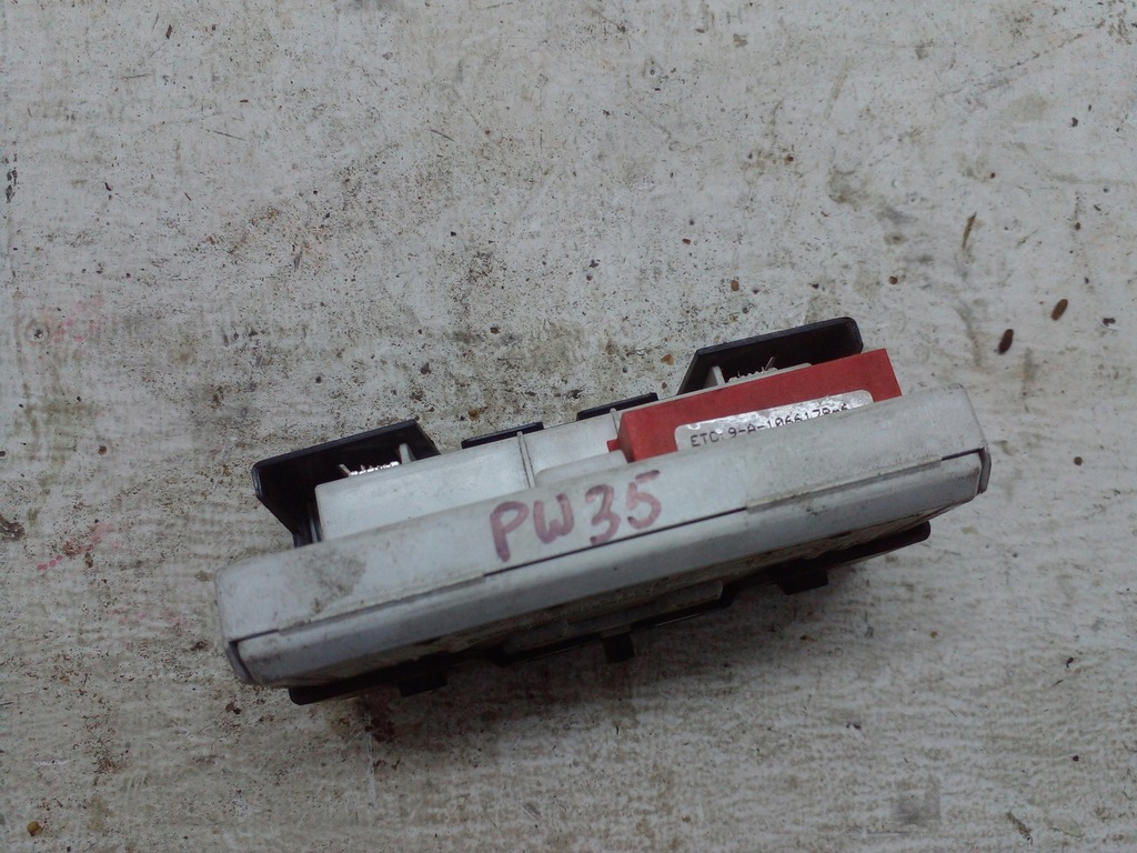 фото №1, Дисплей экран renault scenic i p8200028364a