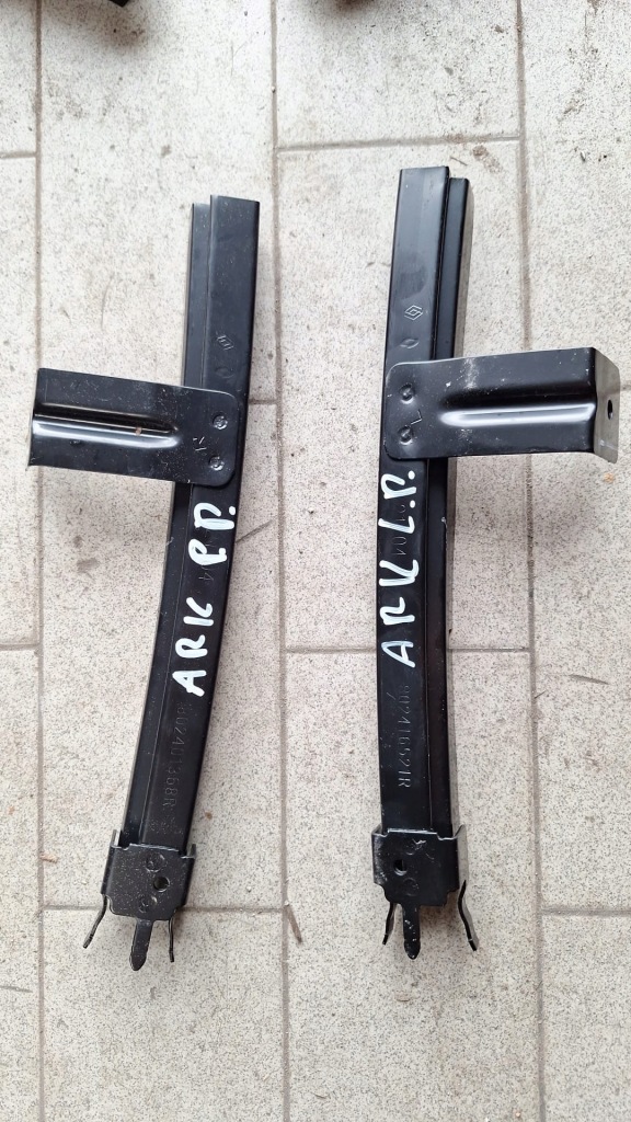 Купить Направляющая стекло передней renault arkana 802401368r 80241652r