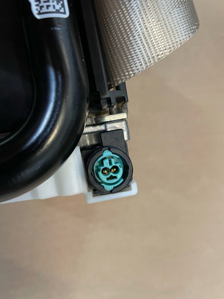 фото №3, Alfa romeo giulia usa pas безпеки правий beż