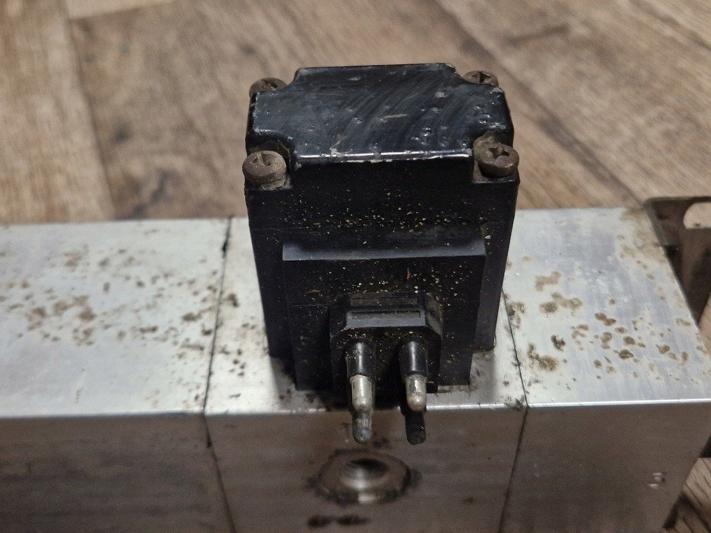 фото №3, Клапан подъёма osi volvo fh fm fl