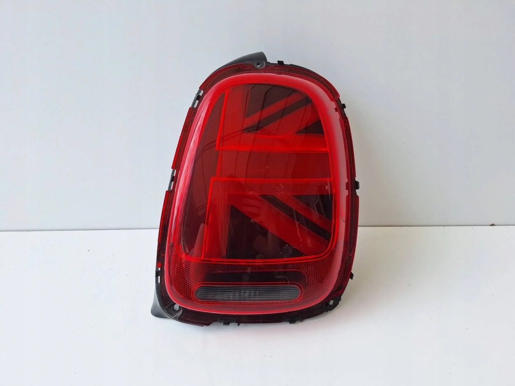 фото №1, Mini f55 f56 lift лампа права задня 7435134 оригінал