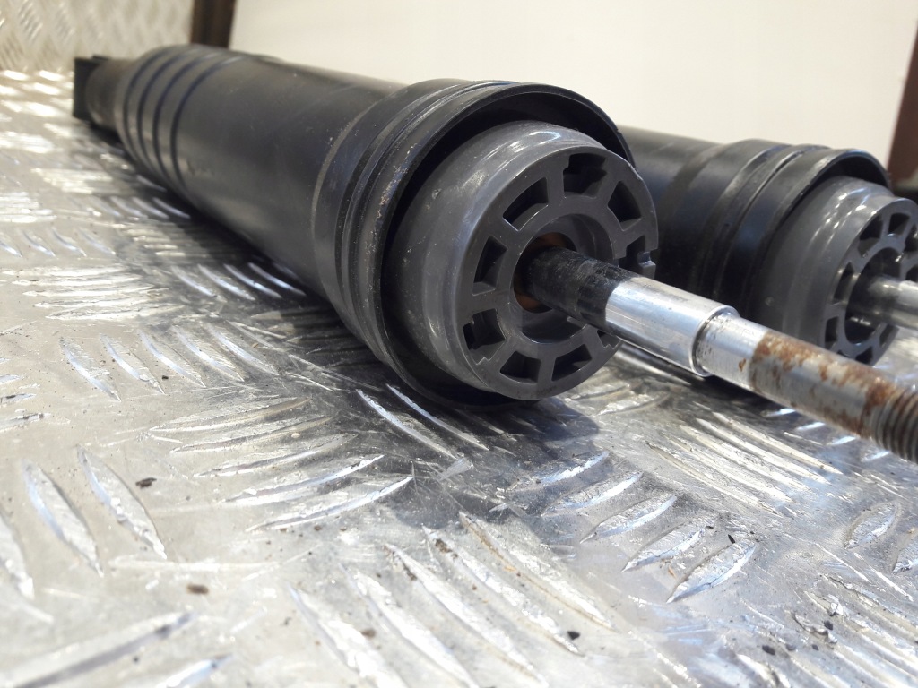 Smart brabus 453 амортизатор задний  a4533262200 комплект . Доставка