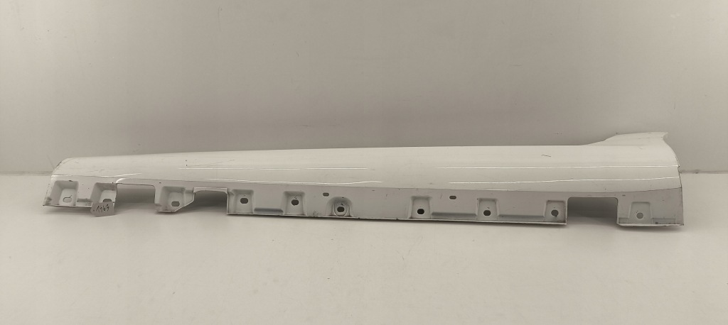 Молдинг порог накладка левая mercedes slk w172 Оригинал