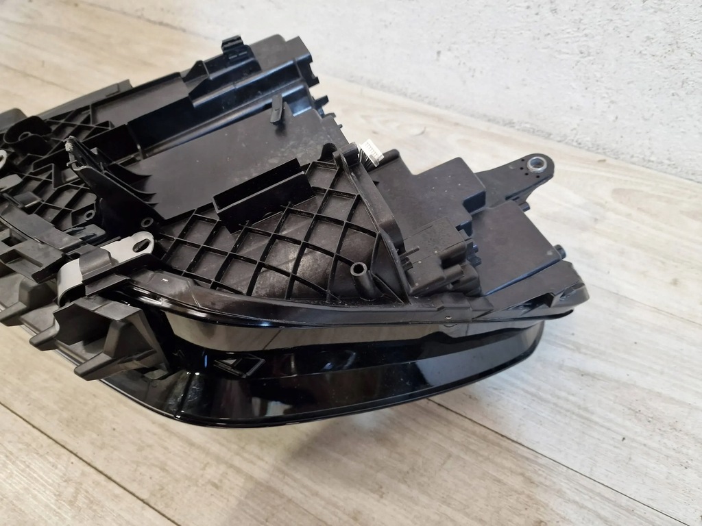 фото №7, Bmw x1 u11 лампа правая led 5a9a228-01