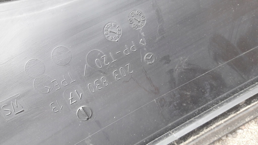 фото №11, Mercedes w203 жабо пластик защита стекло europa 2038301713