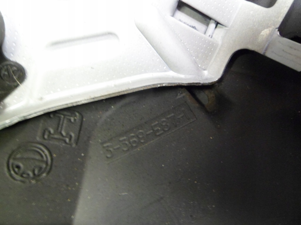 фото №7, Bmw 3 e90 m-pakiet воздуховод 7839076 3-369-e87-1 подушка