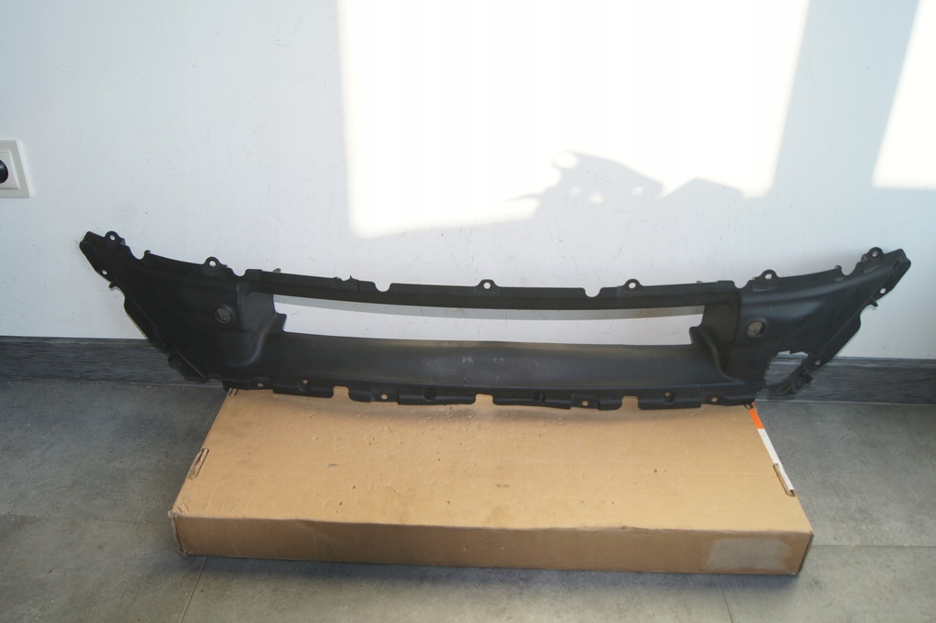 фото №1, Воздуховод воздуха maserati levante gts решётка радиатора бампера перед