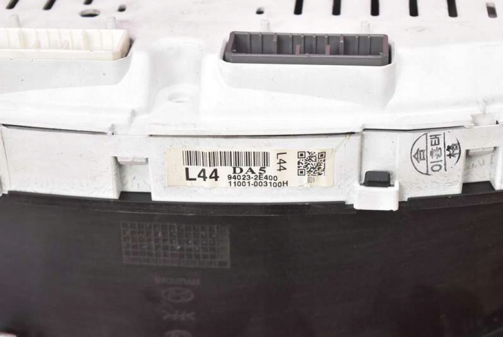 фото №8, Счетчик приборы eu 94023-2e400 hyundai tucson 1 i 2.0 crdi 140 km 4x4 04-10