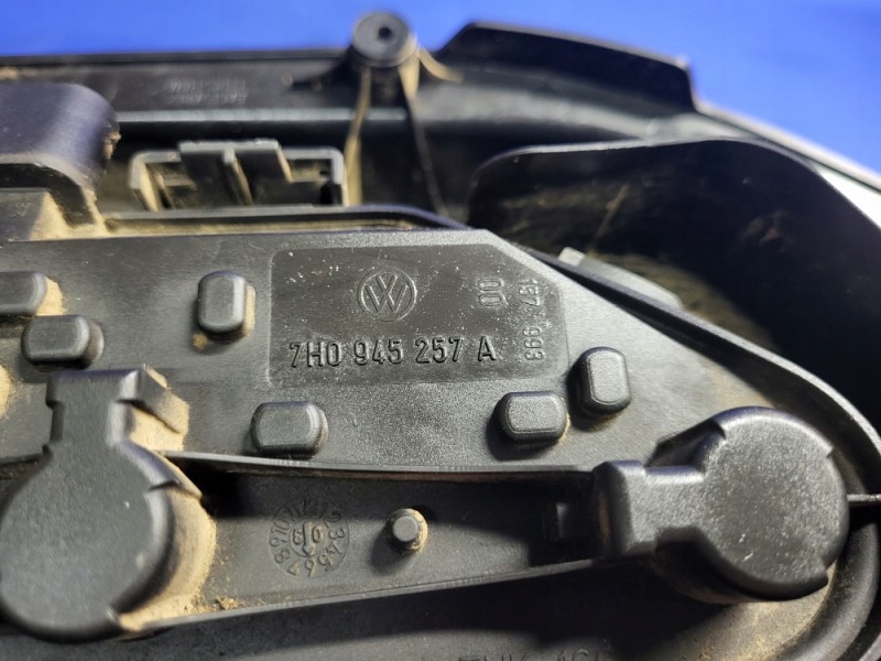 фото №6, Лампа лівий задня vw transporter t5