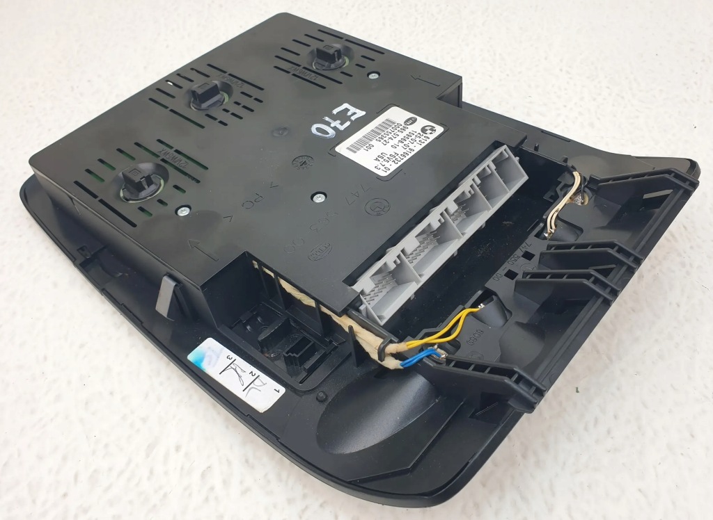 фото №2, Bmw x5 e70 лампа салона потолочный czarna oryg