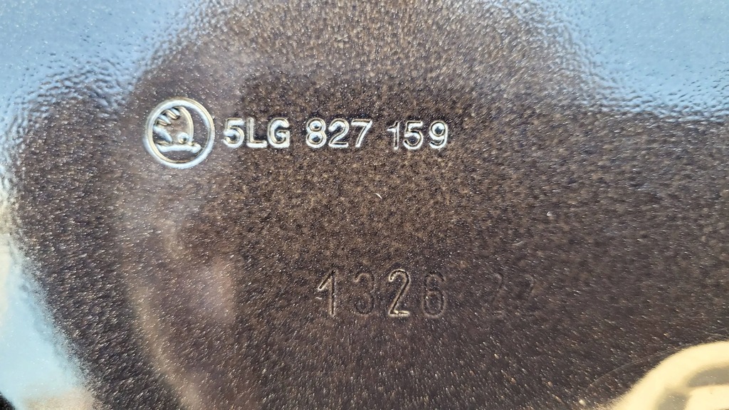 фото №14, Крышка багажника задняя задняя багажника skoda enyaq fv