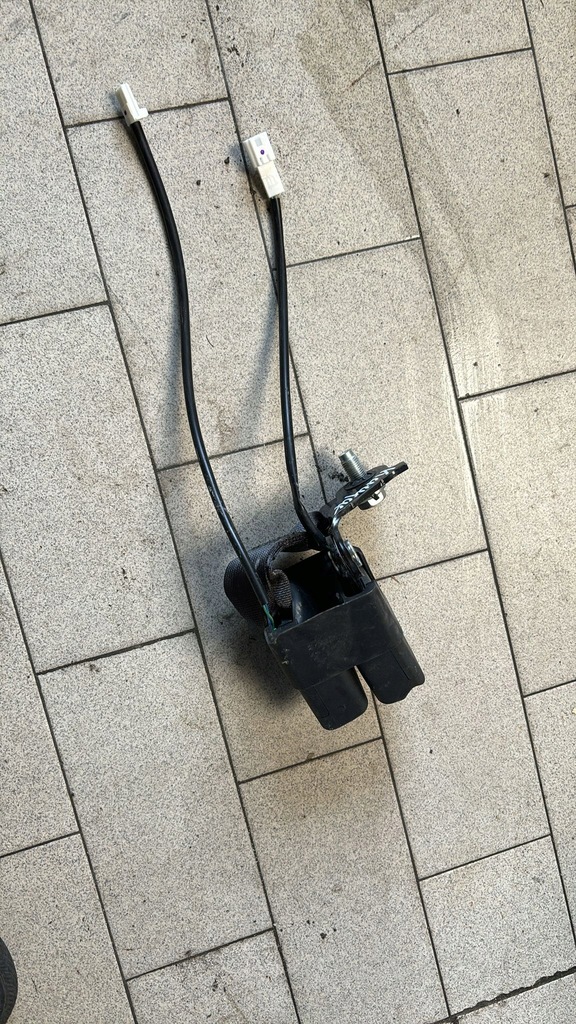 фото №2, Кліпса поперечина задня кронштейн renault kadjar