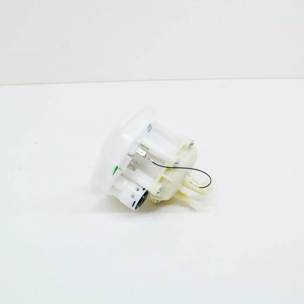 фото №7, Audi q7 4l лівий верхній фільтр пального 7l8919679 oem