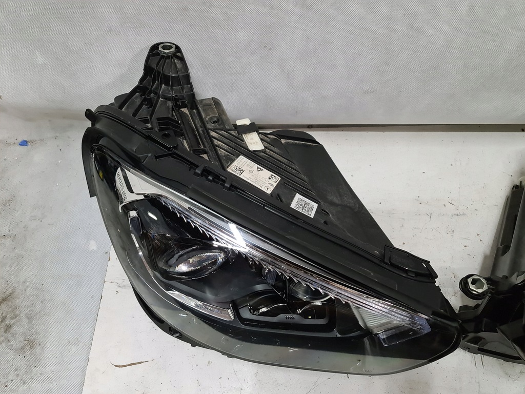 фото №3, Комплект фары mercedes w213 lift