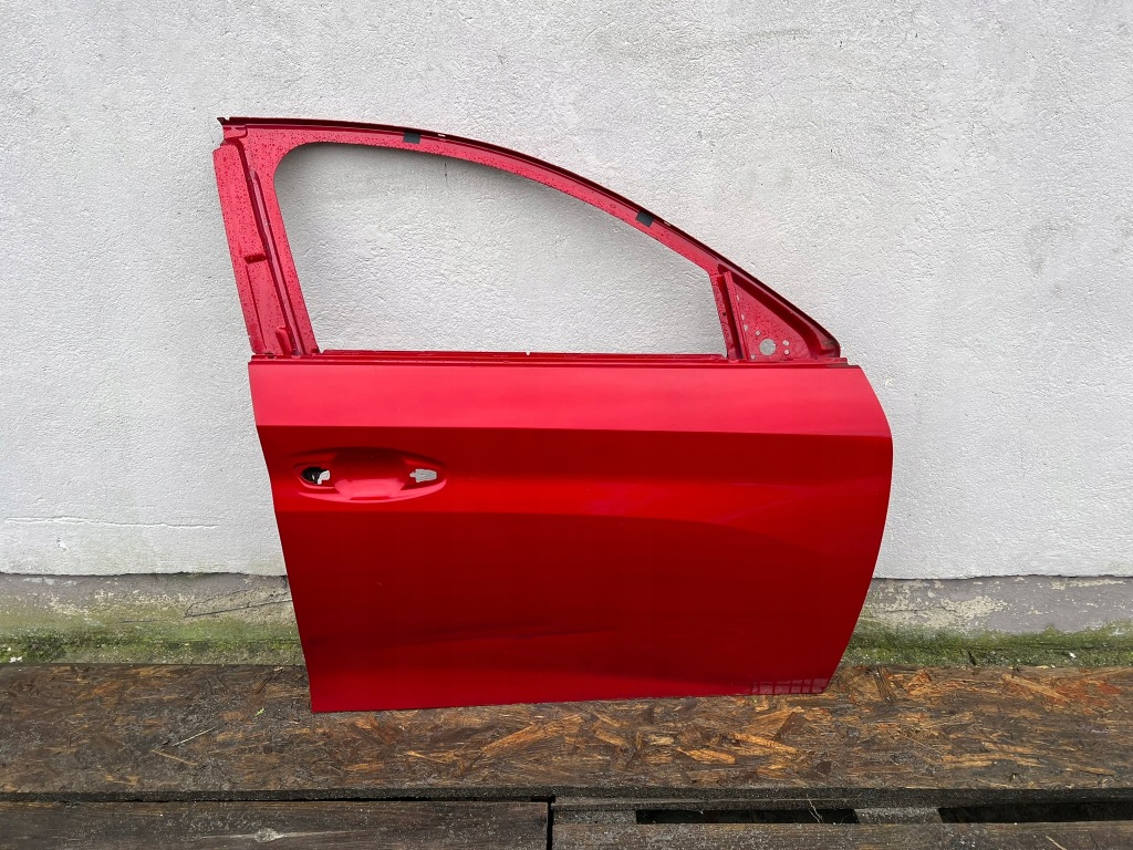 фото №1, Peugeot 208 ii 2 2019- дверь правое передние