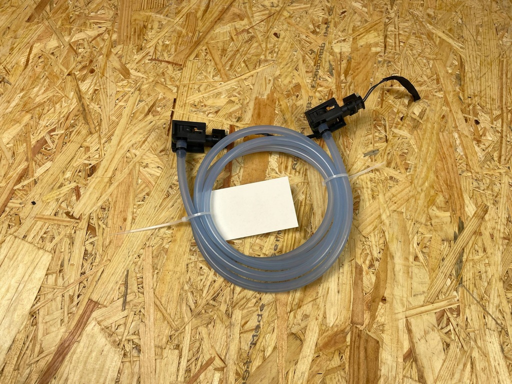 фото №7, Датчик лента защиты пешеходов штекер mercedes h247 w243 a2479051405