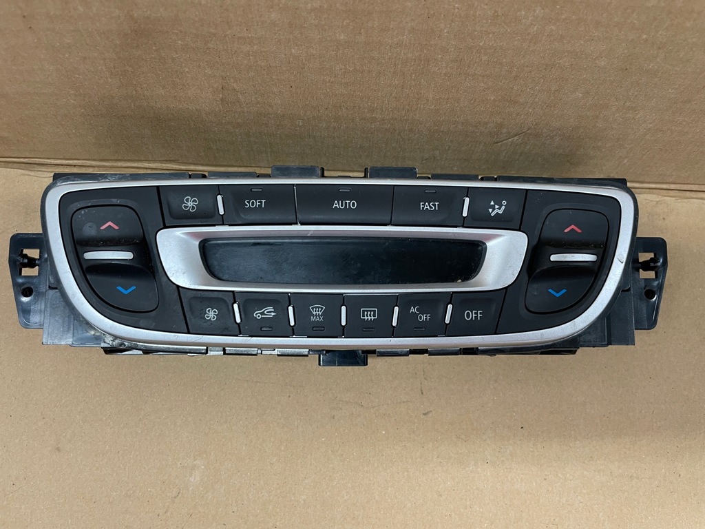 фото №1, Панель кондиціонера renault megane iii