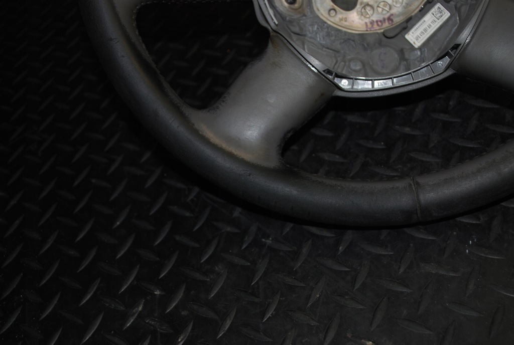 фото №6, Воздуховод серая audi a6 c6 4f0419091ah