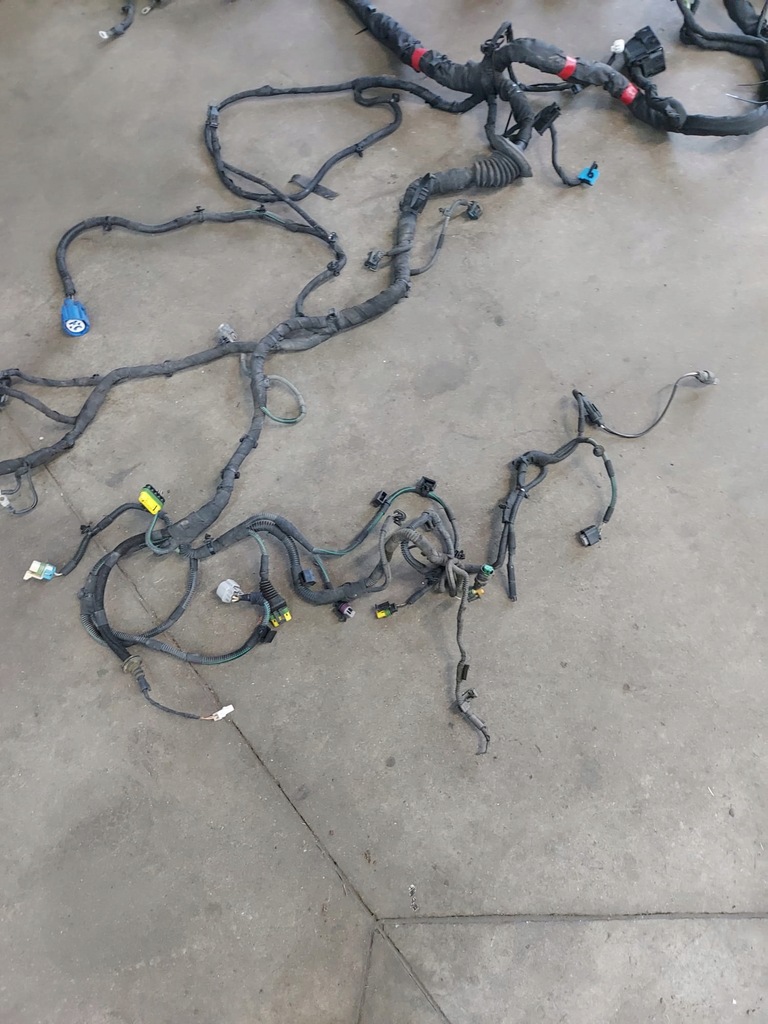 фото №7, Электропроводка электрическая ferrari 458