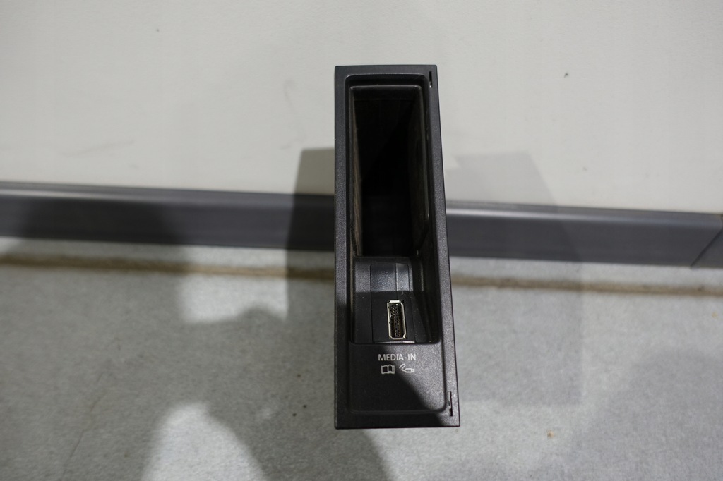 фото №1, Vw beetle golf vi jetta модуль intersfejs блок управления