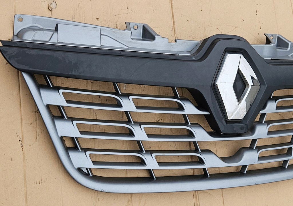 фото №10, Renault master iii lift 14-19 бампер передний + решётка радиатора