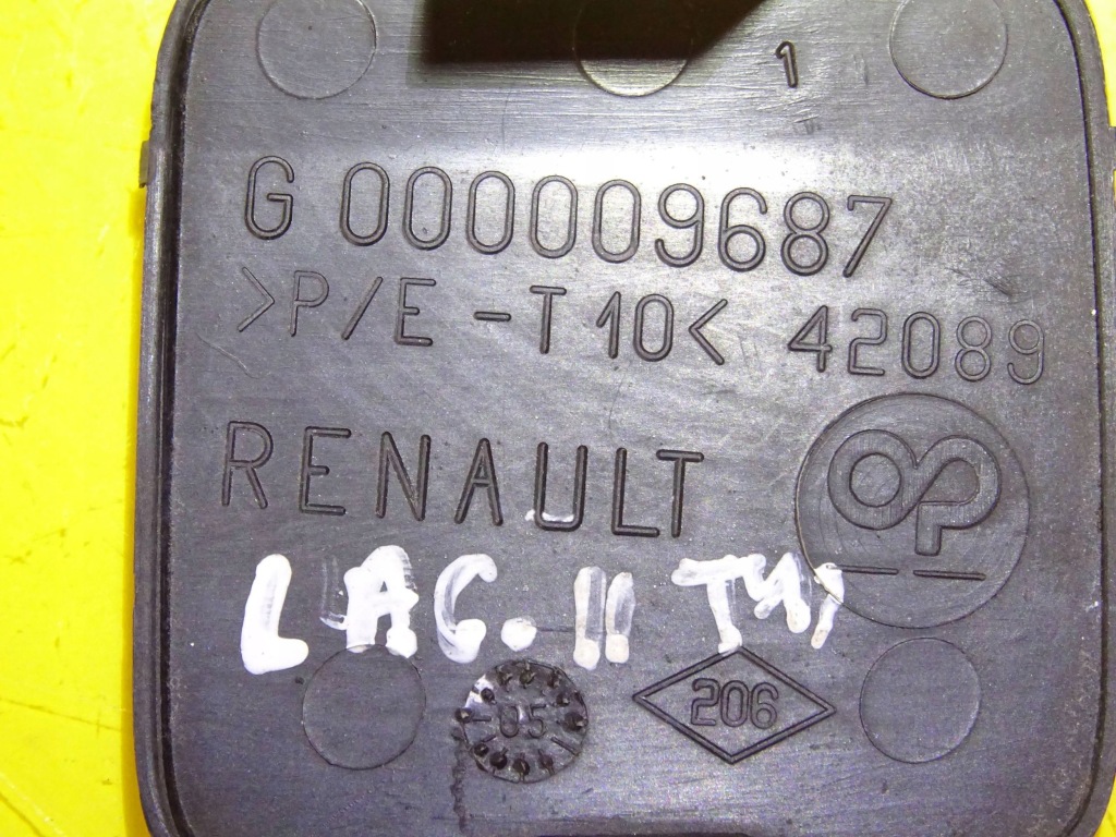 фото №2, Заглушка фаркоп буксировочный бампера задняя renault laguna ii g000009687 nr25