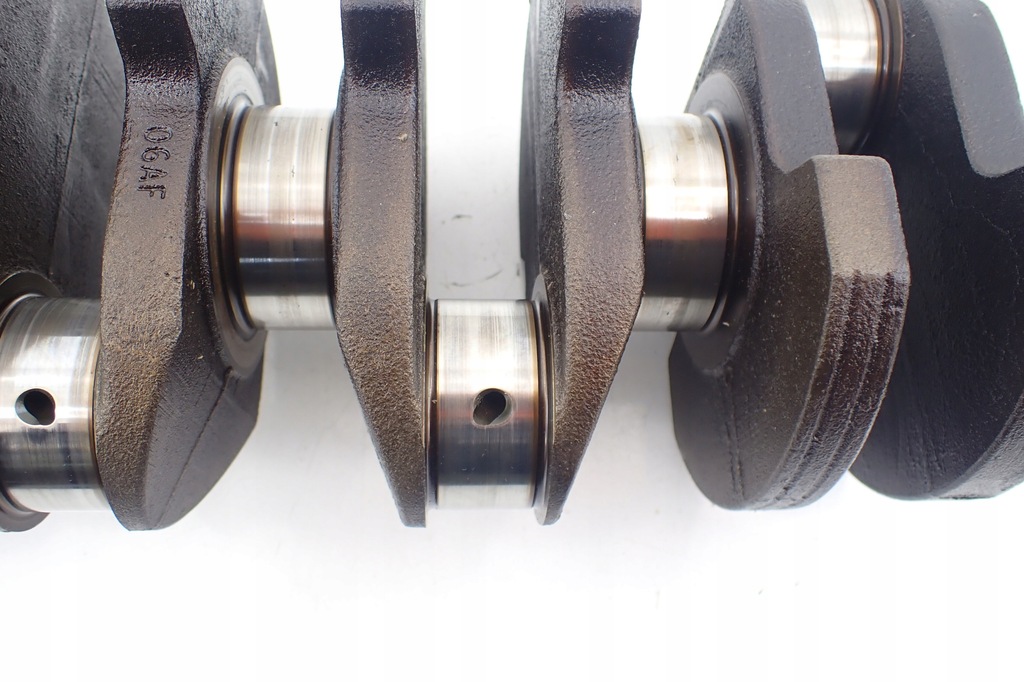 фото №8, Audi a4 b6 2,0fsi awa 2000- wał коленчатый 4da50859