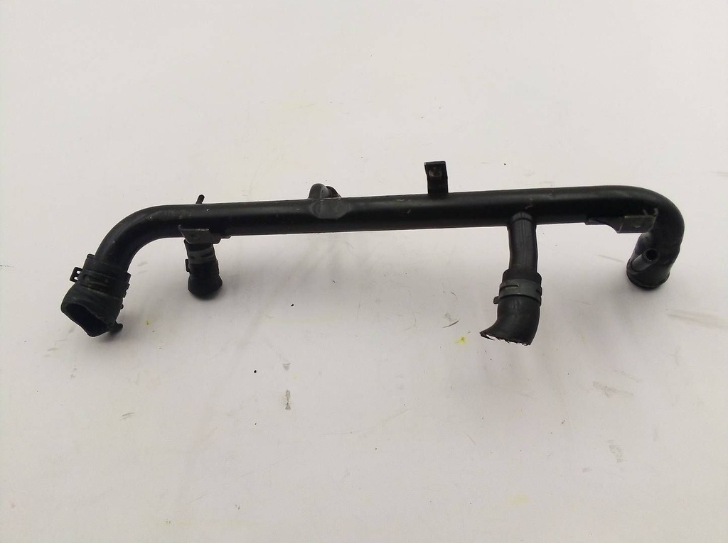 фото №7, Audi a6 allroad c5 2003 06b121071n шланг / wąż радіатора