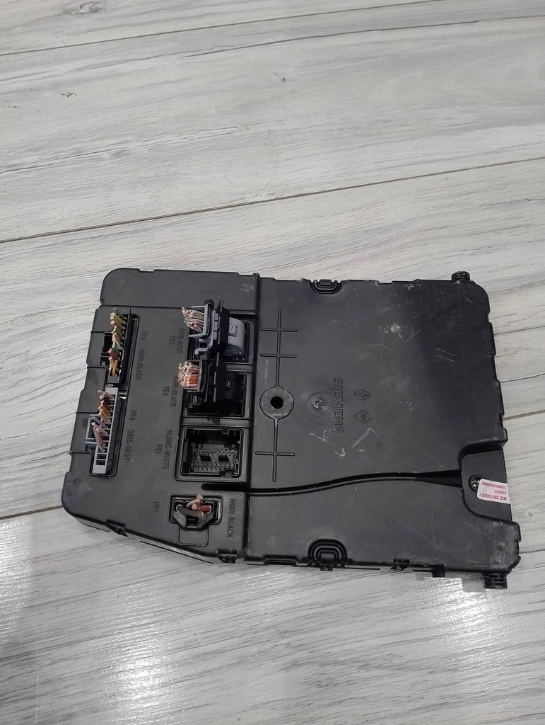 фото №1, Модуль uch n3 light 8200606830 renault megane ii scenic ii